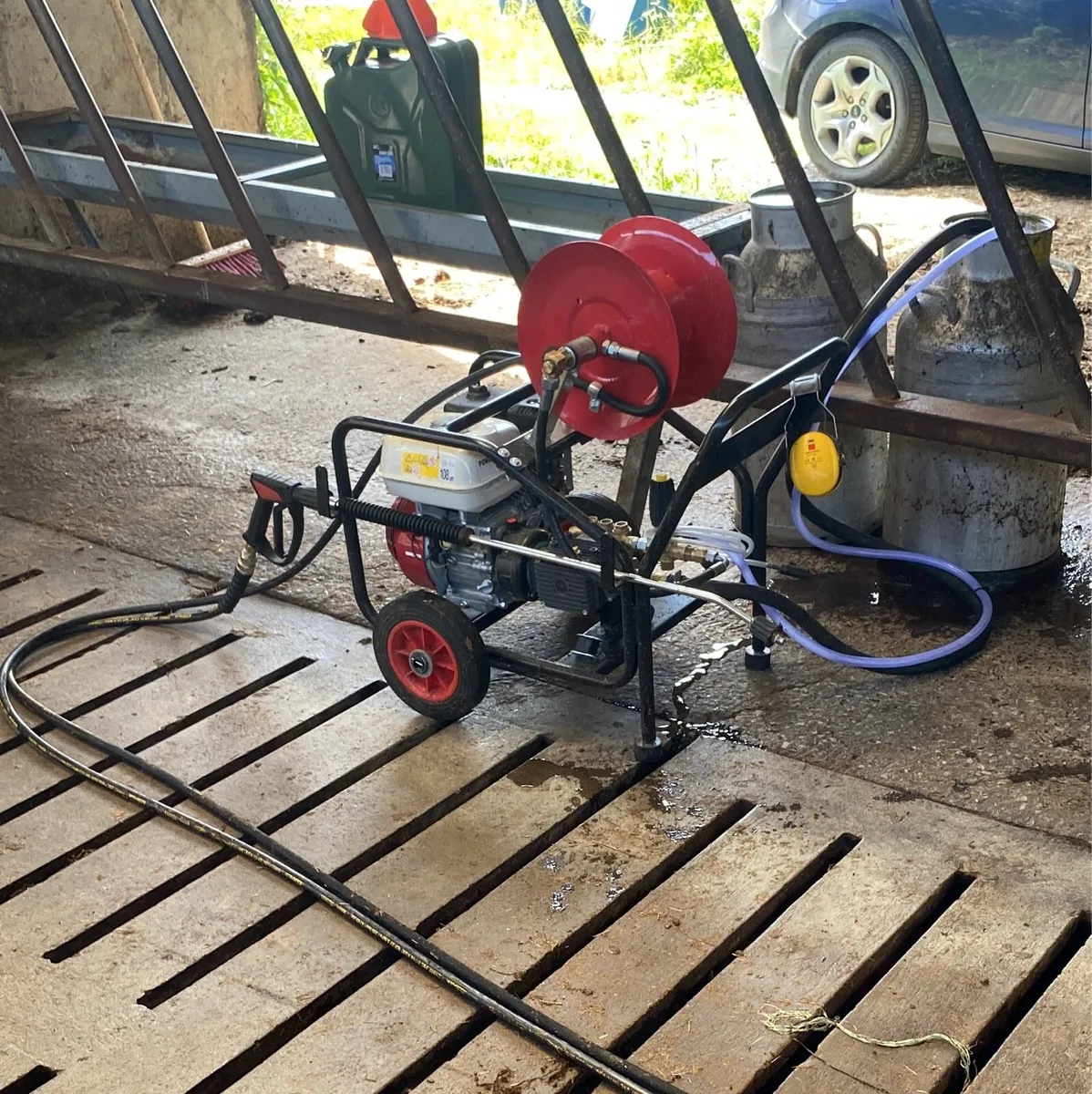 Power washing