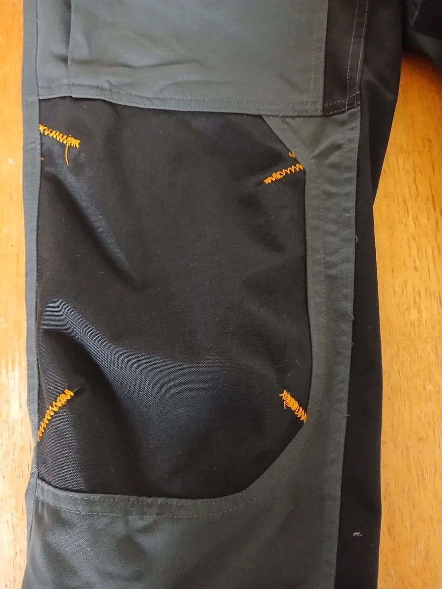 Savage Gear Cargo Trousers - Image 2