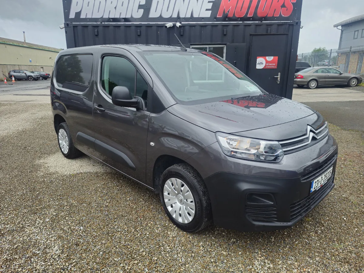 231 Citreon Berlingo High Spec - Image 3