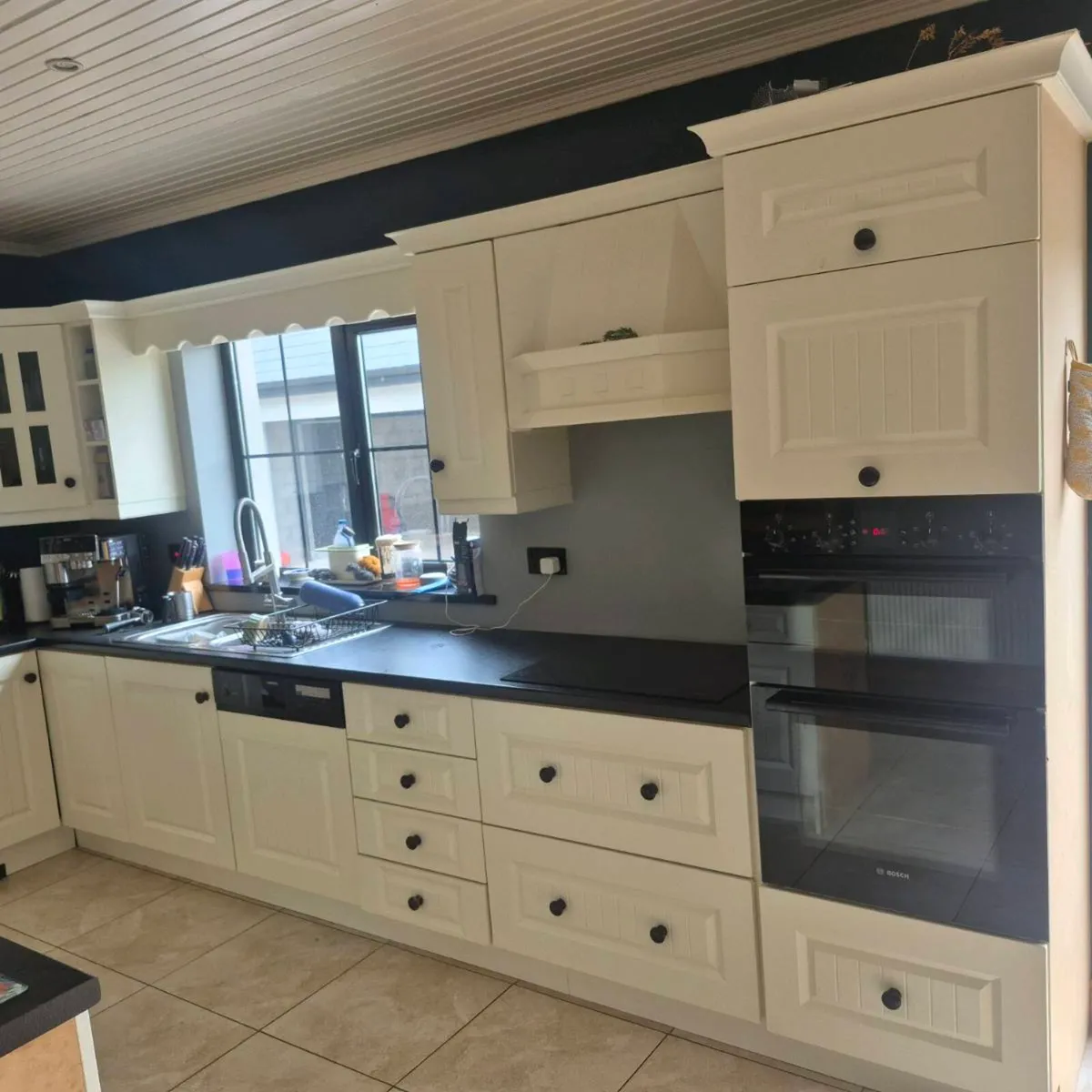 Kitchen Units - Image 1
