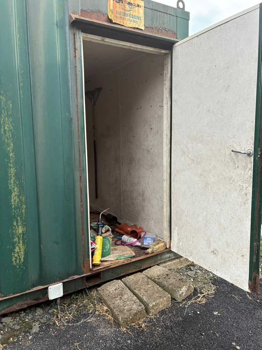 Storage unit - Image 3