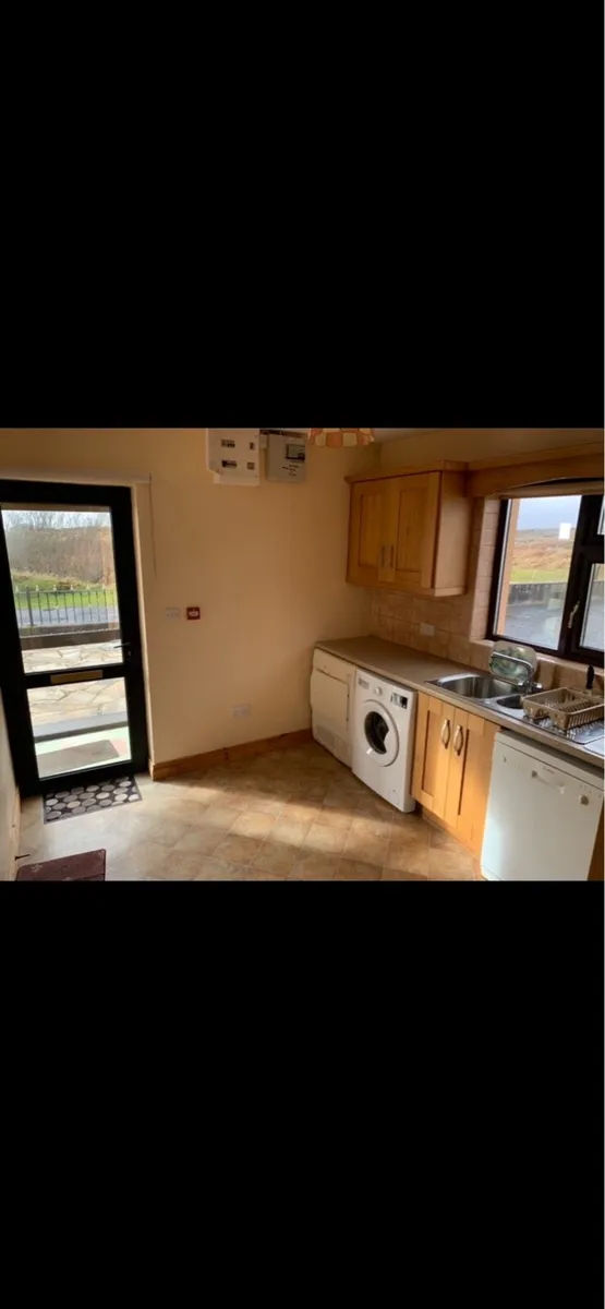 House rental inverin Galway - Image 4