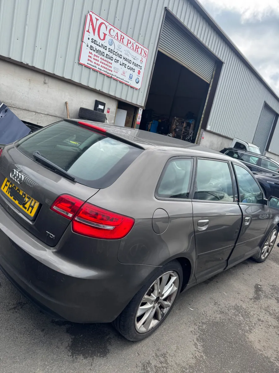 2013 Audi A3 1.6TDI BREAKING/PARTS - Image 1