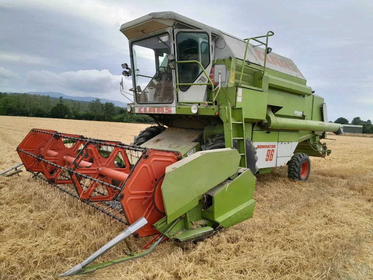 Claas Dominator 96 - Image 1