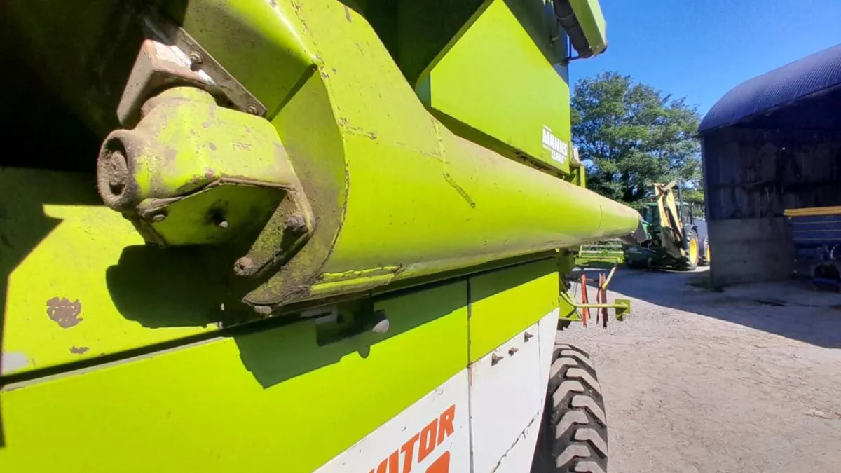 Claas Dominator 96 - Image 4