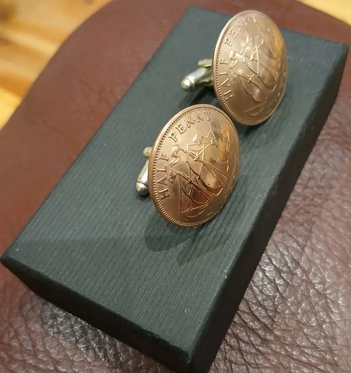 Jewellery - Image 1