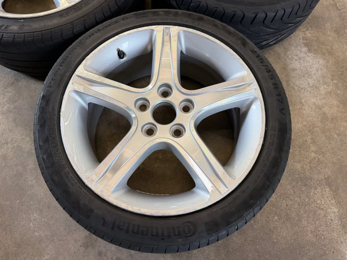 LEXUS IS200 SPORT ALLOYS - Image 3