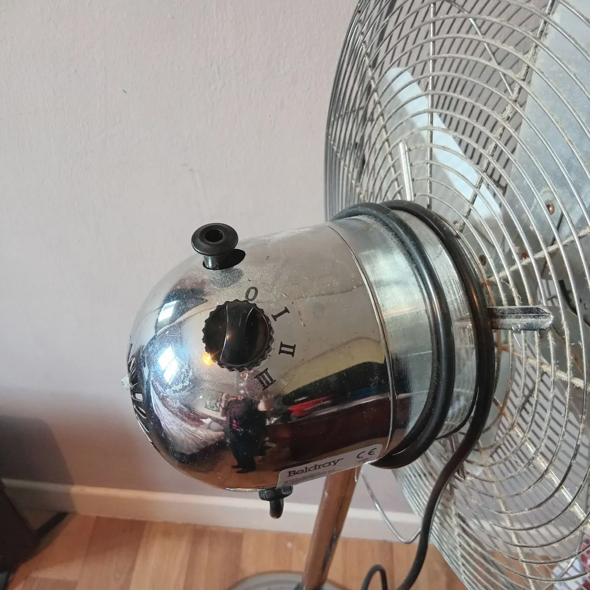 Crome standing fan - Image 4
