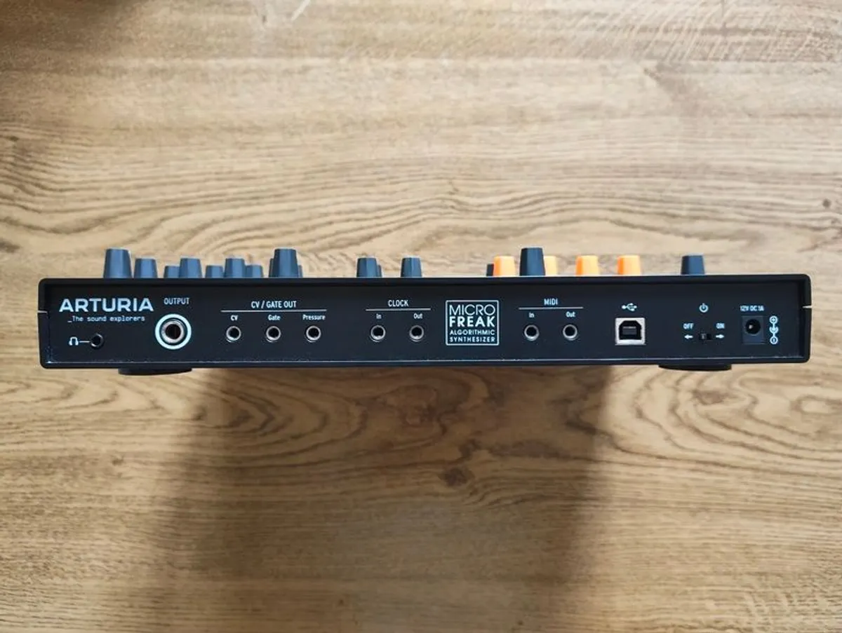 Arturia MicroFreak Stellar Special Edition + Thomann carrying case - Image 3