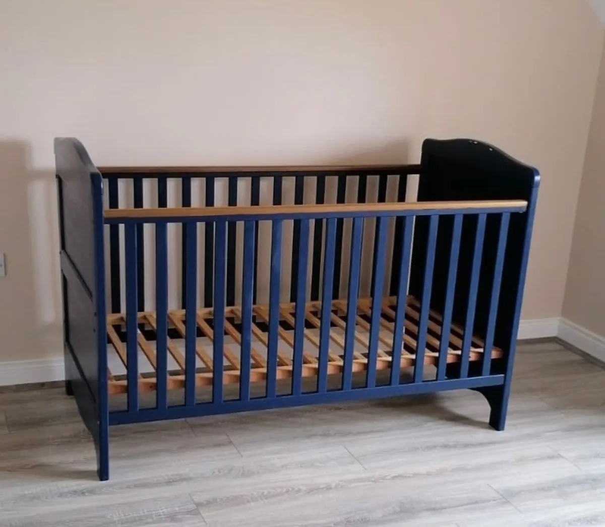 Nursery baby furniture cot and changing unit - Image 4