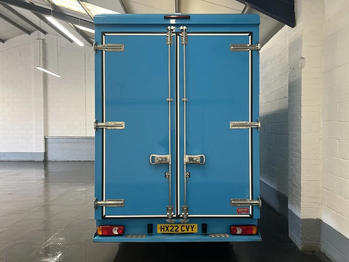 2022 Peugeot Boxer Low Loader Van - Image 4