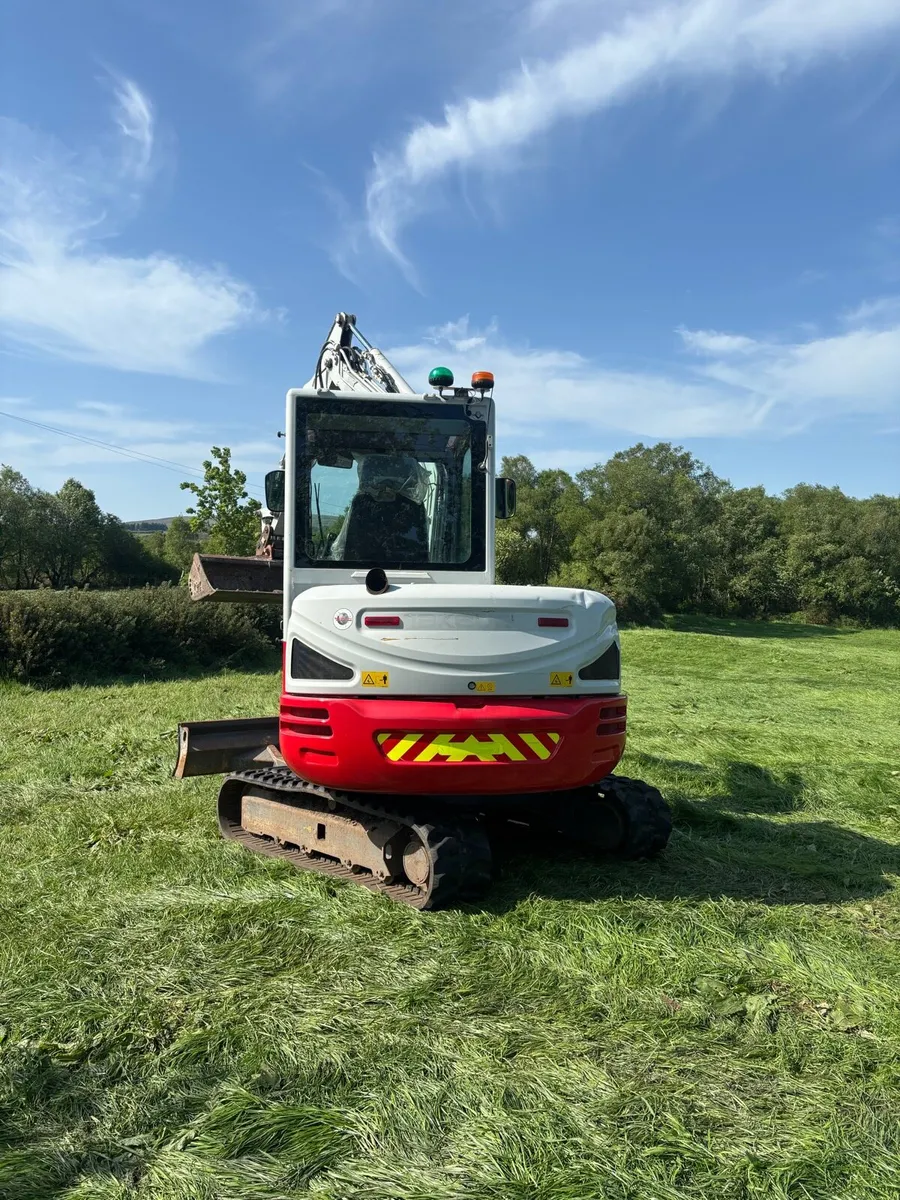 Takeuchi tb240 - Image 2