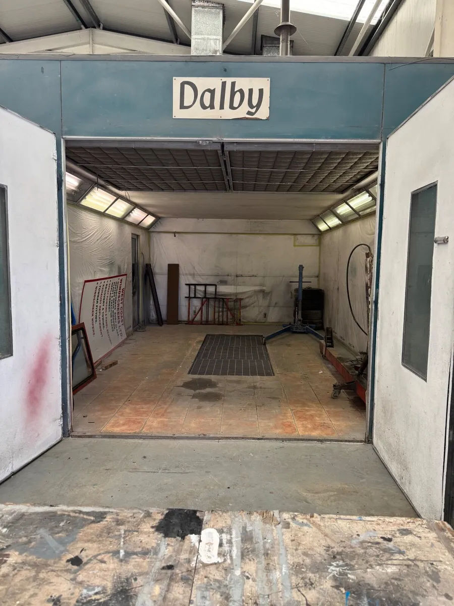 Spray Booth - Image 2