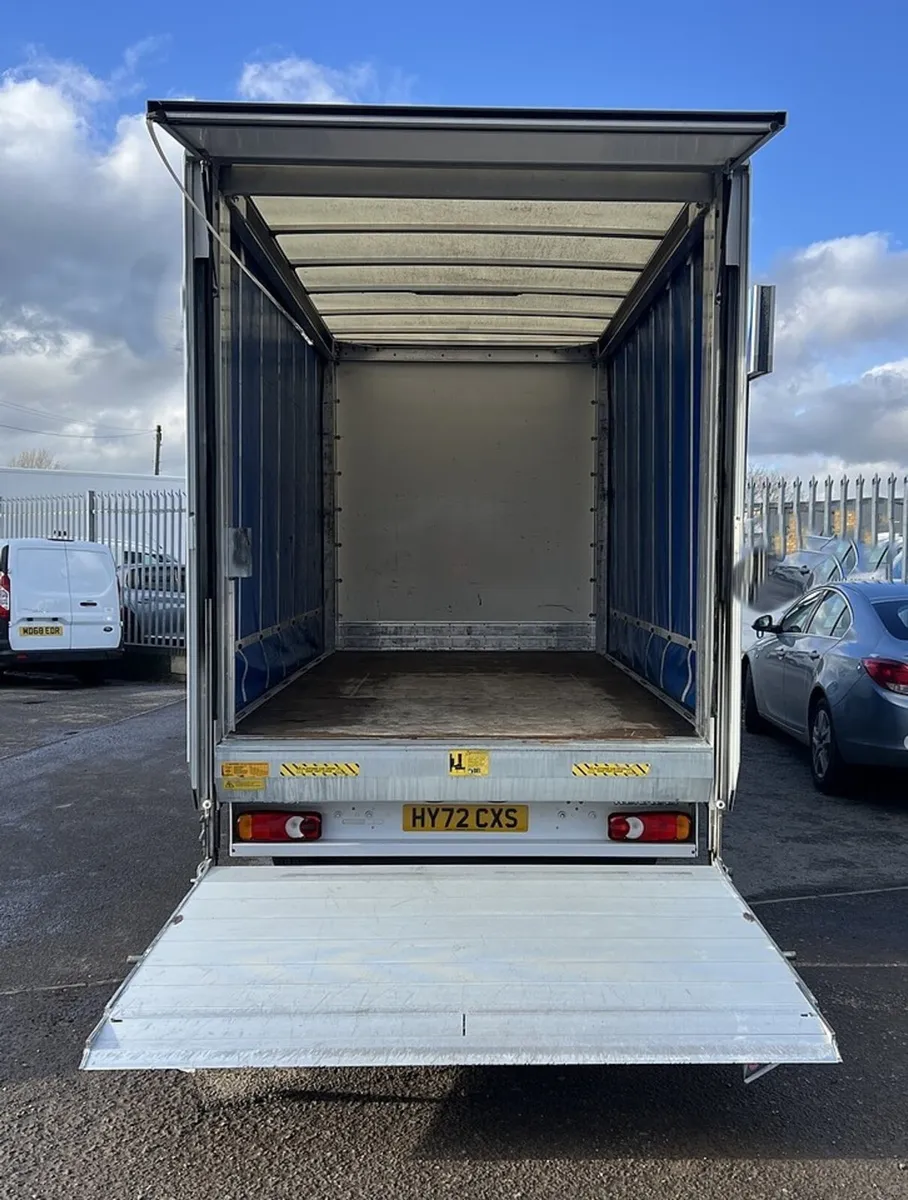2022 Renault Master Curtain Sider Van - Image 2