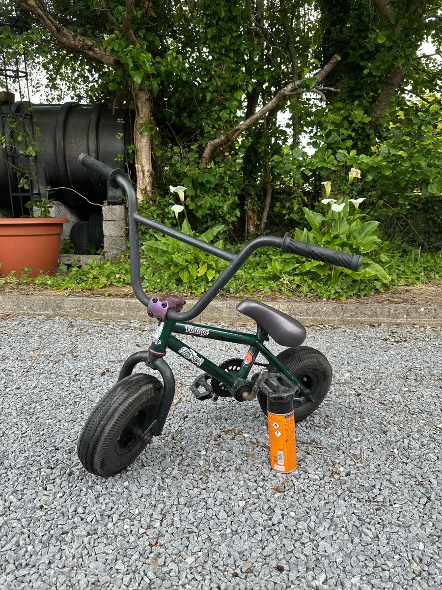 Mini stunt bike - Image 1