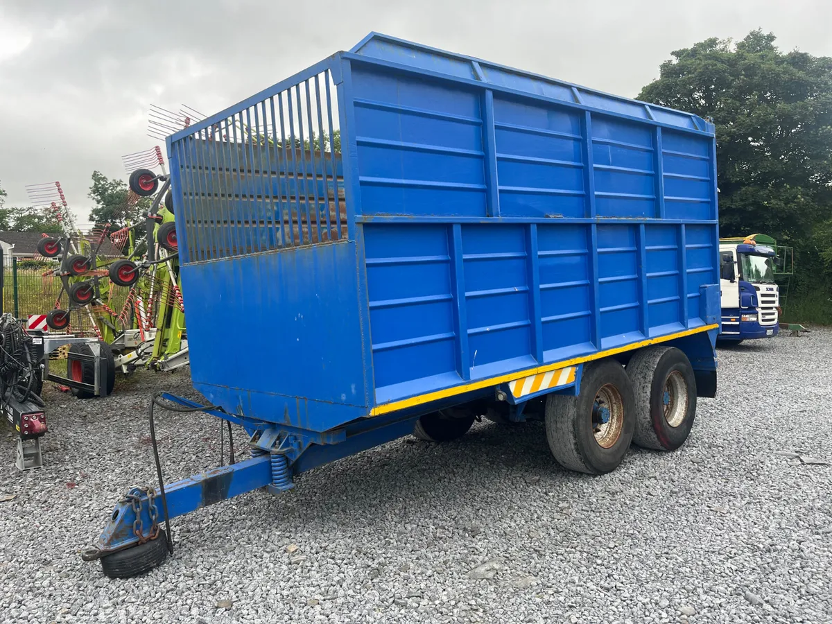 Lynch 17ft trailer - Image 1