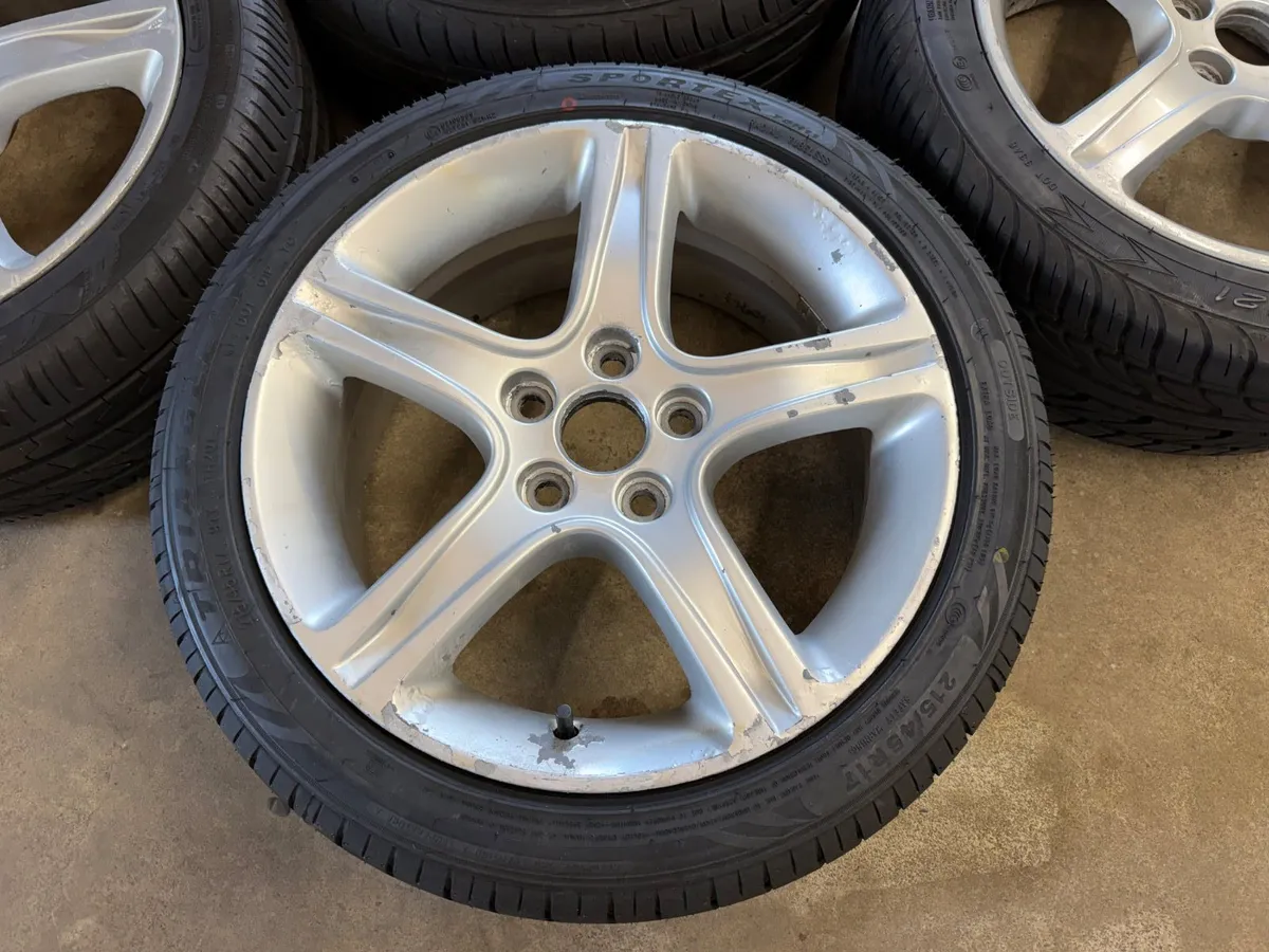 LEXUS IS200 ALLOYS & TYRES - Image 3