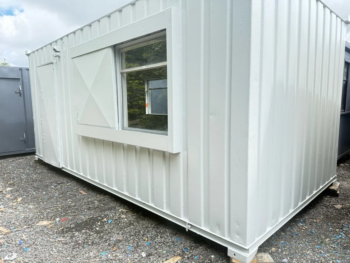 20/10 cabin - Image 1