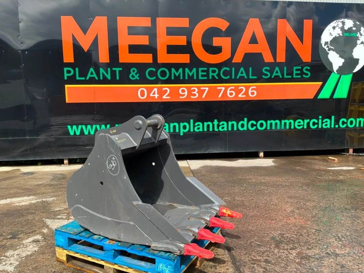 UNUSED 36" KOMATSU BUCKET..........60mm.......2016 - Image 1