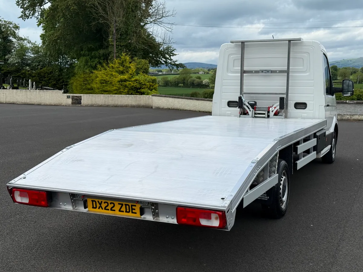 Volkswagen Crafter 2022 recovery truck low miles - Image 4