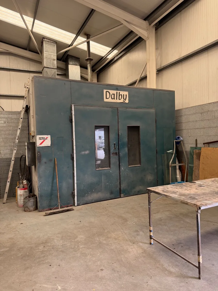Spray Booth - Image 4