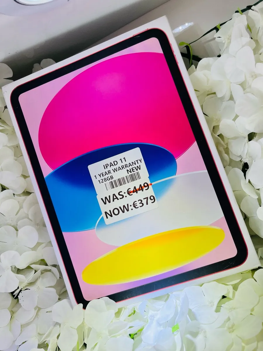 🏎️😍Ipad 11 1 year apple warranty included 128GB - Image 1