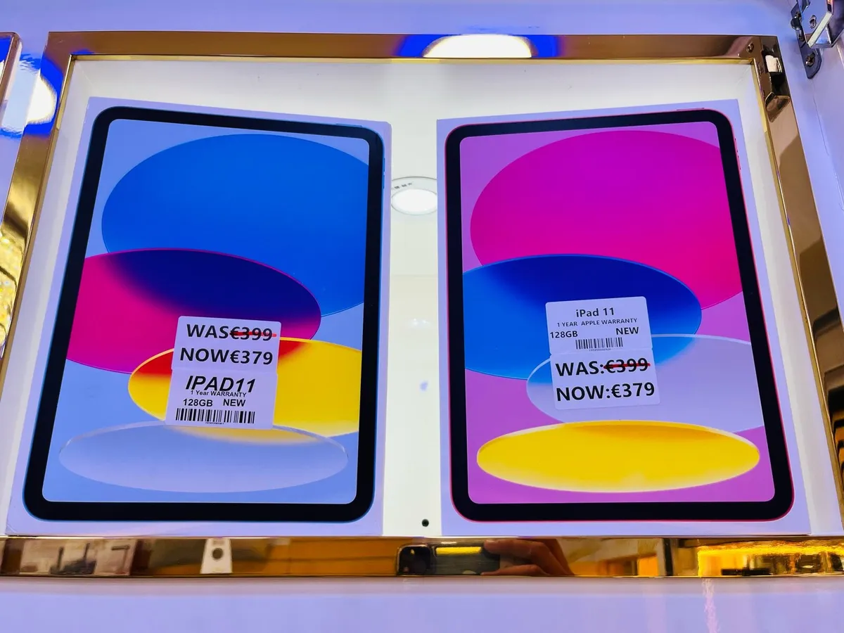 🏎️😍Ipad 11 1 year apple warranty included 128GB - Image 2