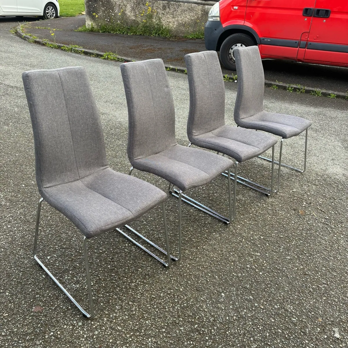 Fab! Glass Round Table & 4 Grey Chairs - Image 3