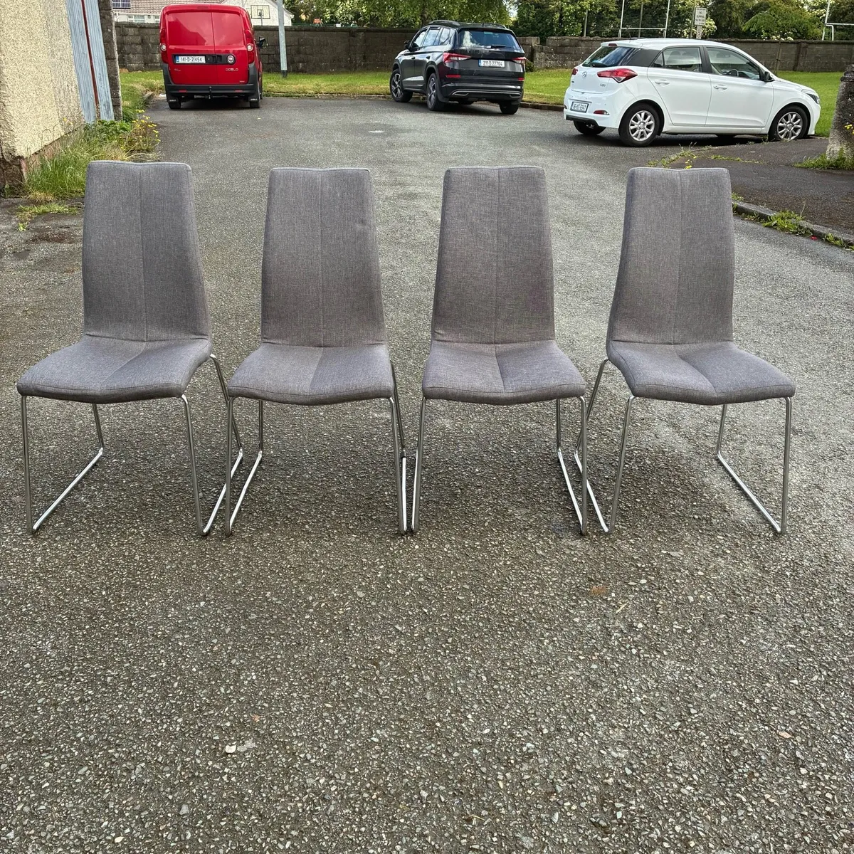 Fab! Glass Round Table & 4 Grey Chairs - Image 4