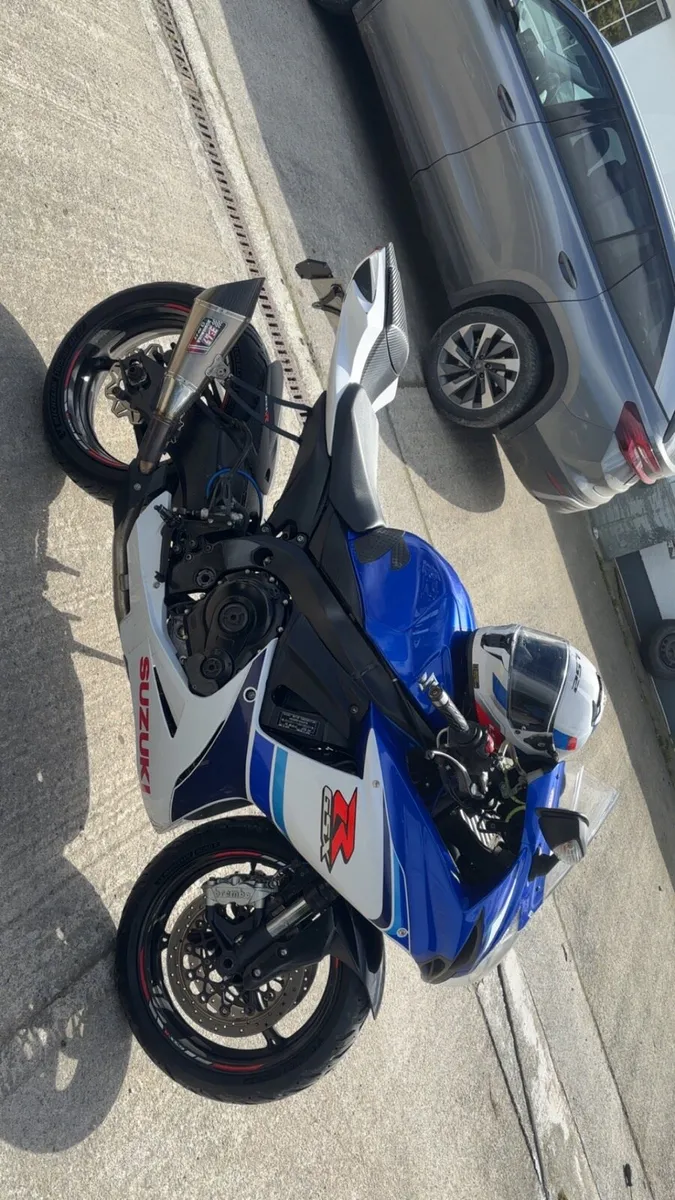 Gsxr 600 30 year anniversary - Image 3