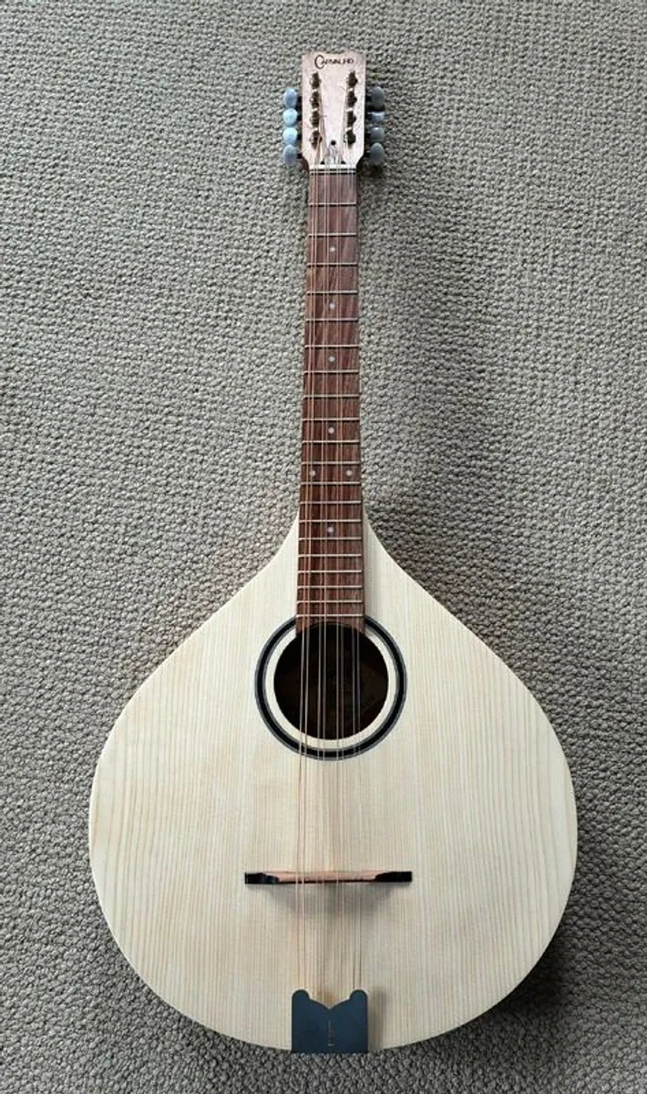 Octave Mandolin - Image 1