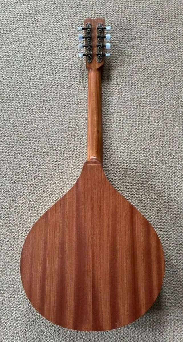 Octave Mandolin - Image 2