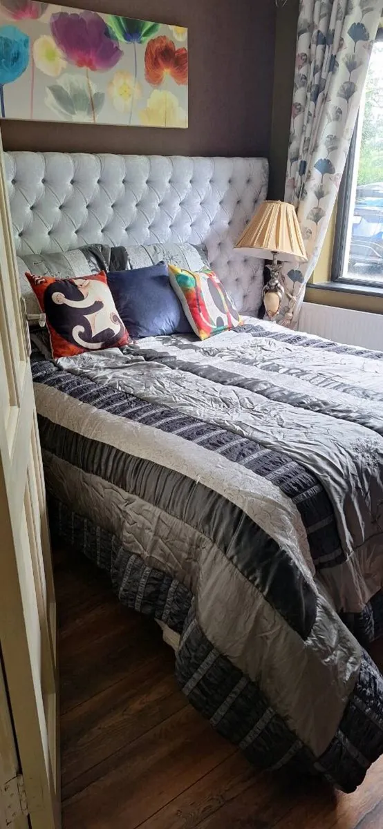 Double bed with full headboard - Image 2
