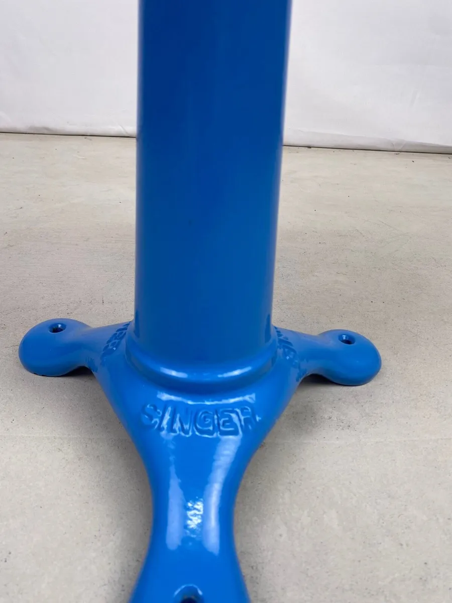 Vintage Singer Stool - Image 2