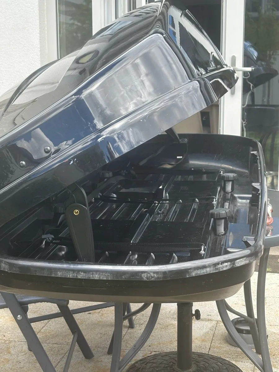 Halfords Large Duel side Opening Roof Box €250 Ono - Image 4