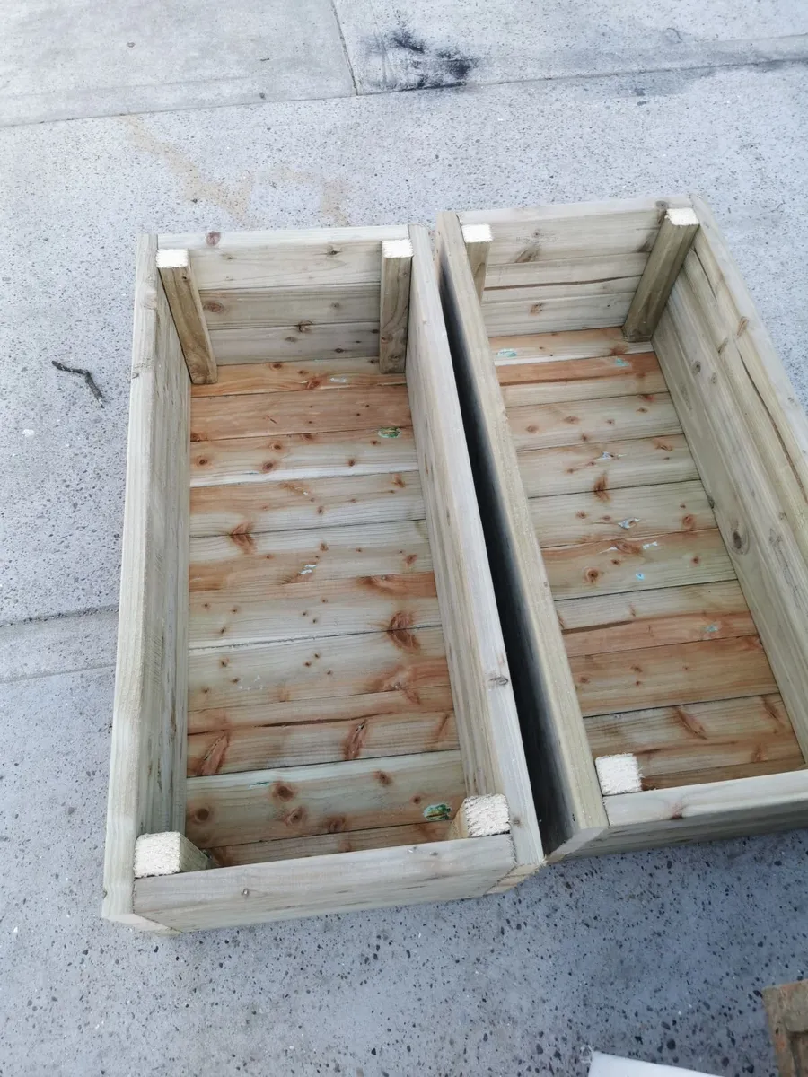 Planter box - Image 2