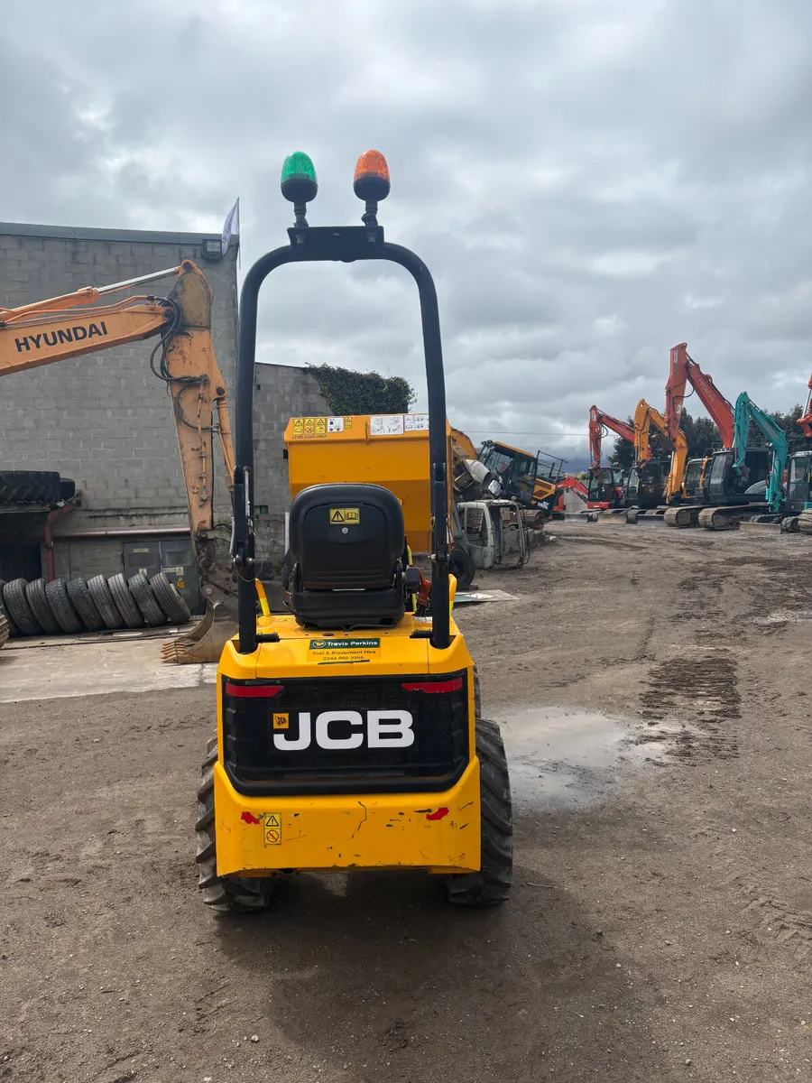 2022 JCB 1 TON - Image 2