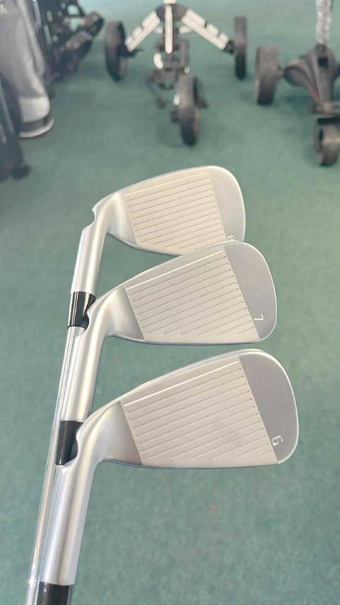 NEW Ping G430 5-50''(7 Irons) Stiff €1349 Now €879 - Image 4