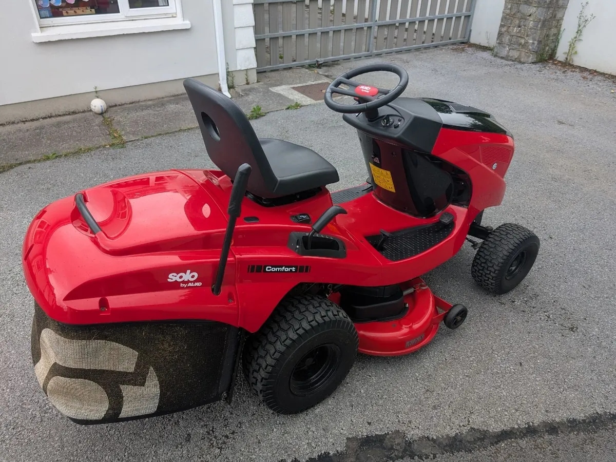 Solo by AL-KO T15 103.7 HD-A Ride-On Lawnmower - Image 2