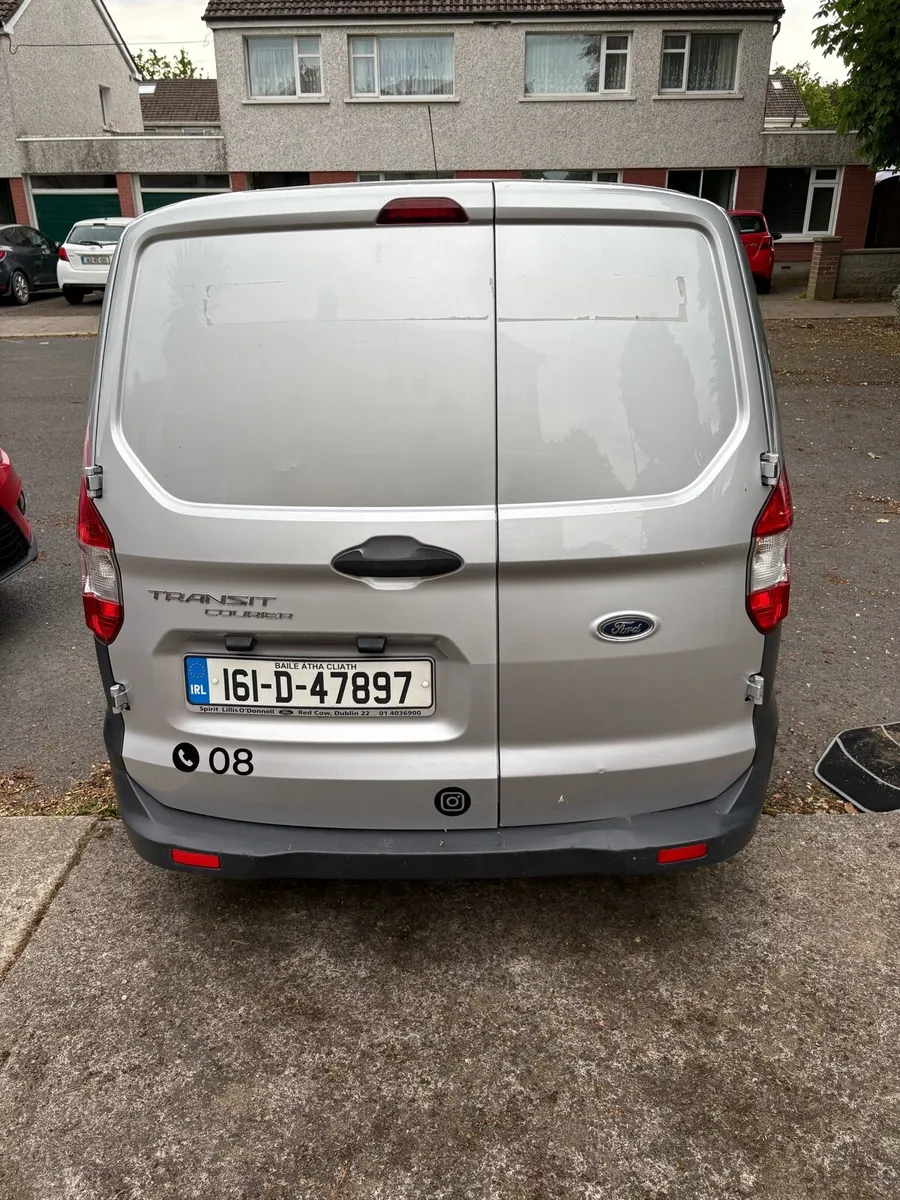 2016 ford courier - Image 3