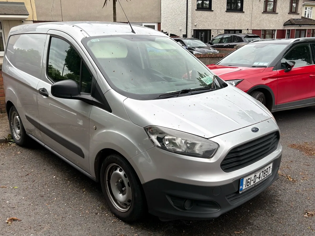 2016 ford courier - Image 4