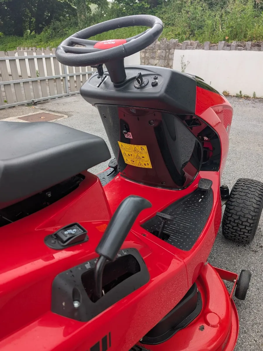 Solo by AL-KO T15 103.7 HD-A Ride-On Lawnmower - Image 3