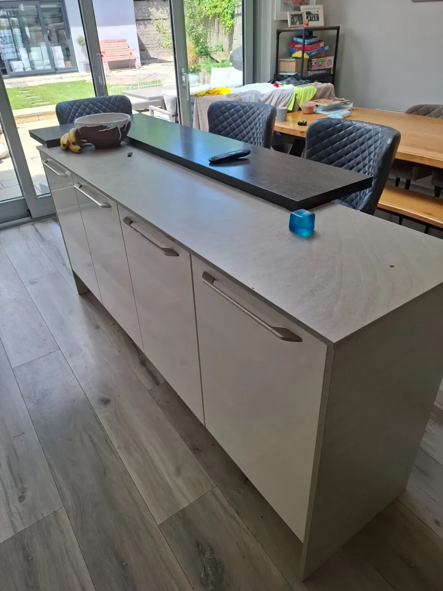 Kitchen - Image 1