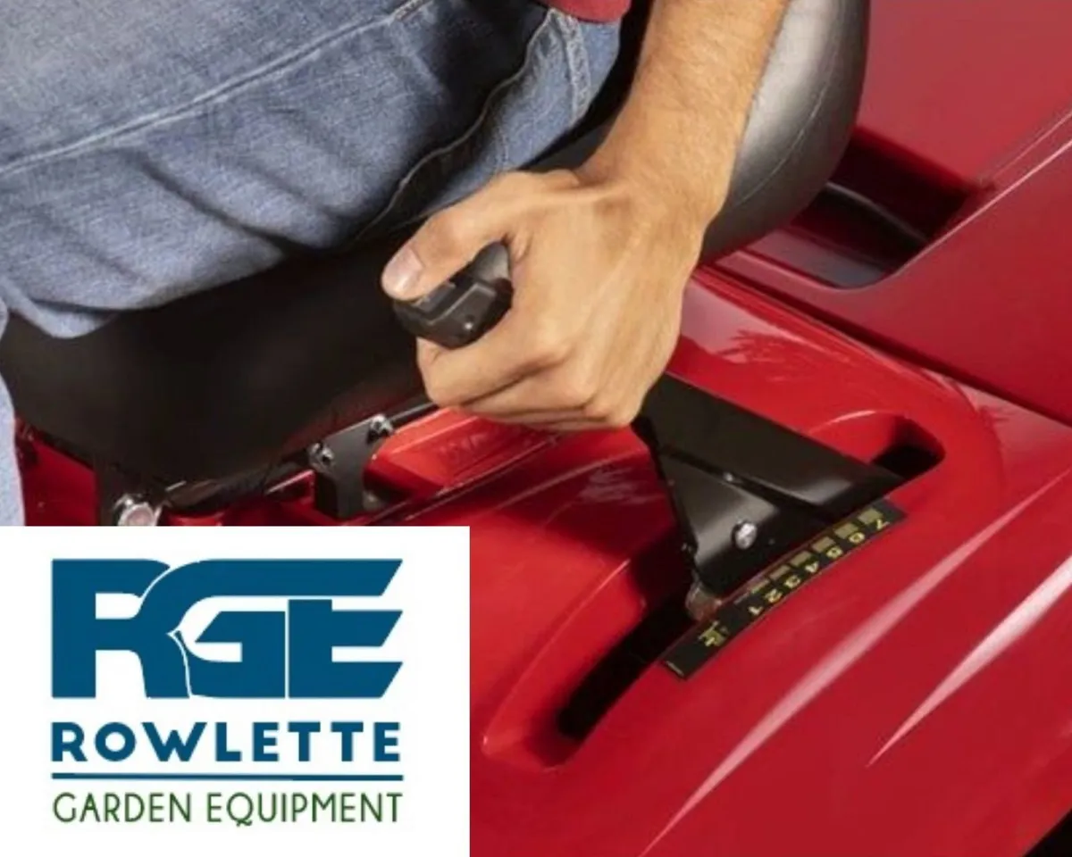 Castelgarden PTX210HD Petrol Ride-On Lawnmower - Image 4