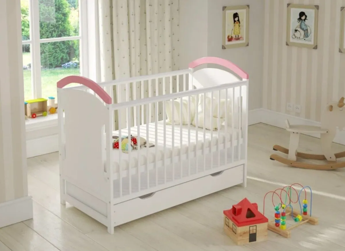 Cot - Image 1