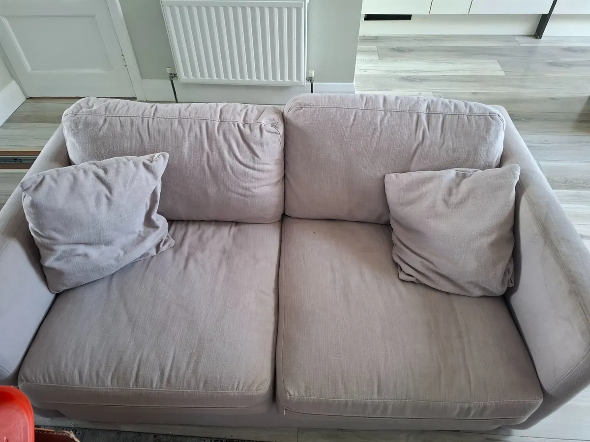 Couch - Image 1