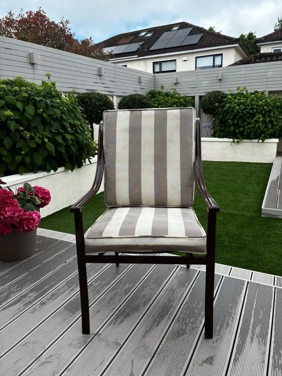 outdoor patio chairs - Image 1