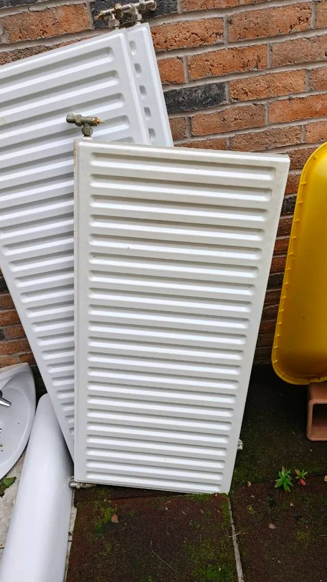 Radiators and sink for free - Image 4