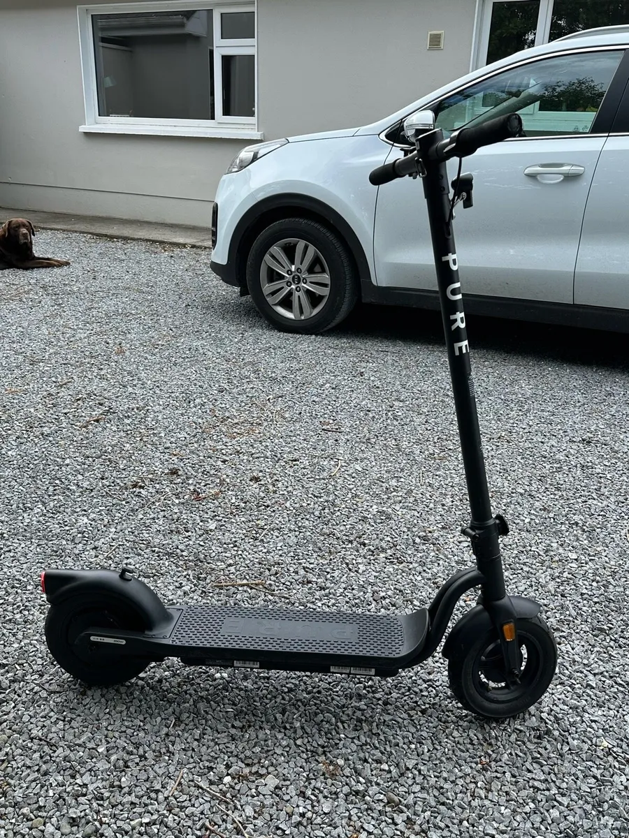 PURE electric 350W scooter - Image 1
