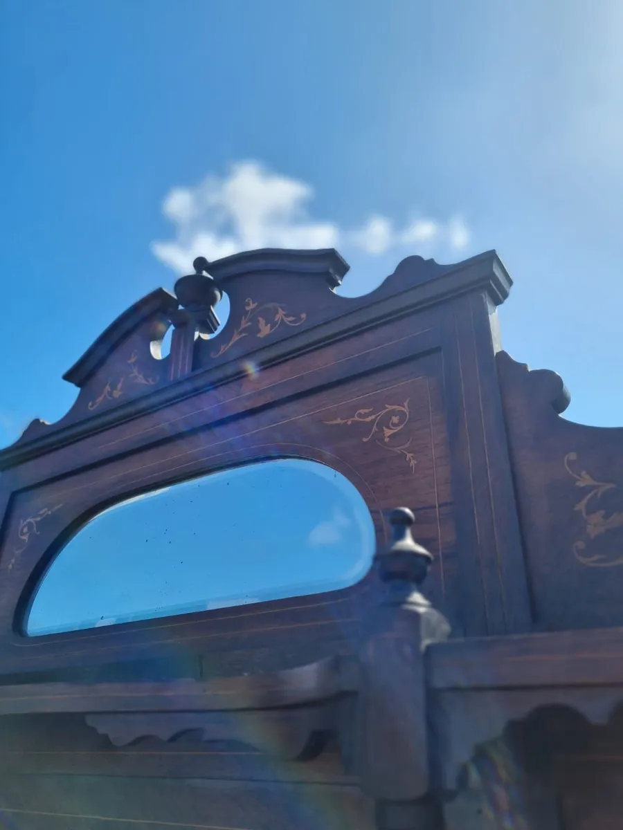 Antique sideboard / dresser - Image 3